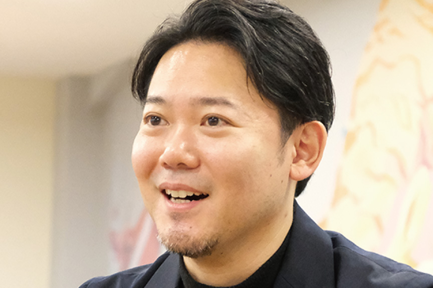 小松 由氏